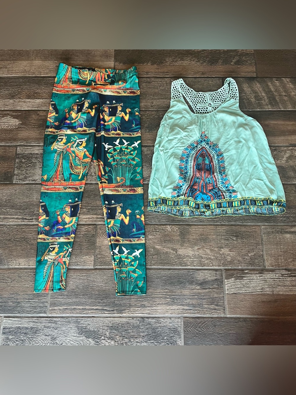 BlackMilk all over Egyptian pattern leggings L & bonus tank top L